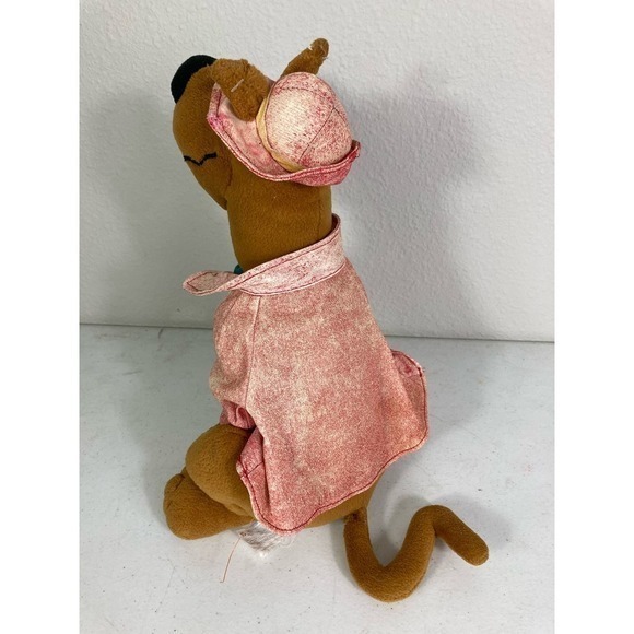 Vintage 1998 Scooby-Doo Plush 13in Brown Dog Red Raincoat Cartoon Network Rare - Picture 10 of 16